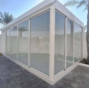 تكلفة تصميم الغرف الزجاجية بجدة